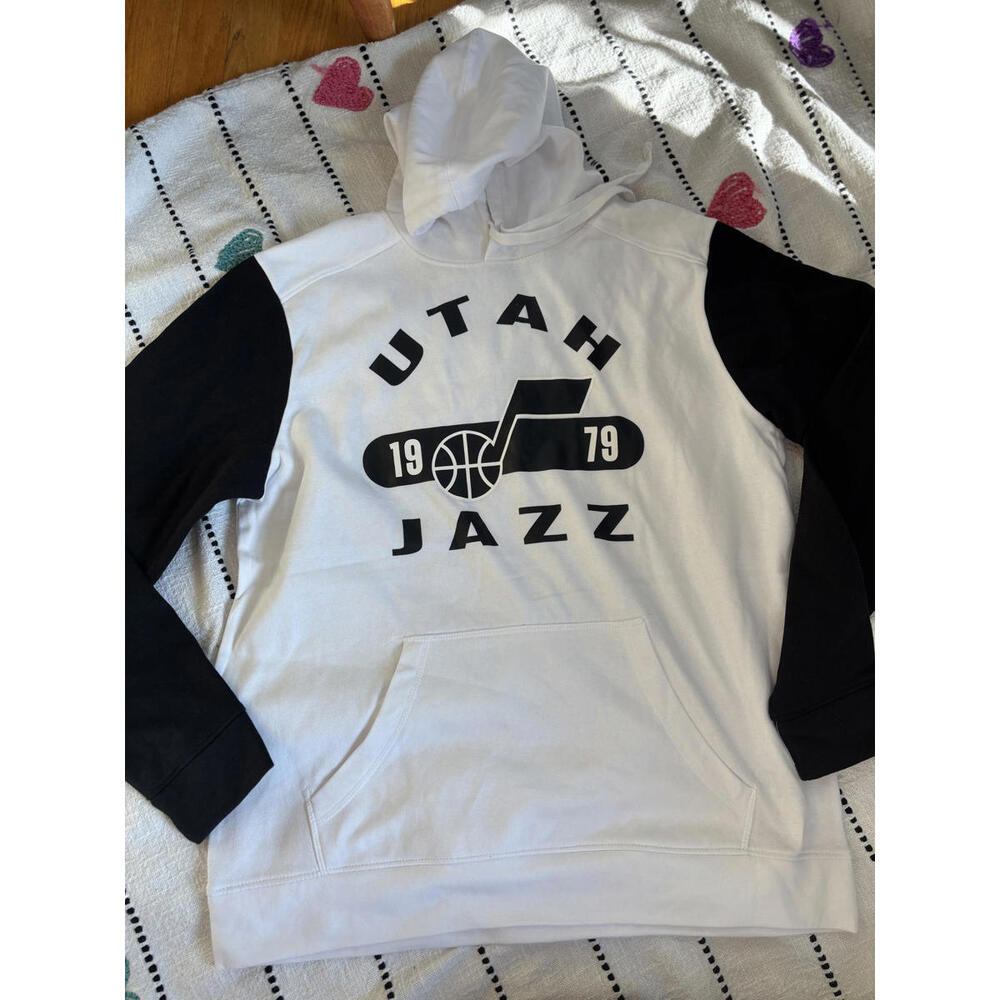 Fantatics Utah Jazz Men's Sweatshirt Hoodie Size‎ XL NWOT